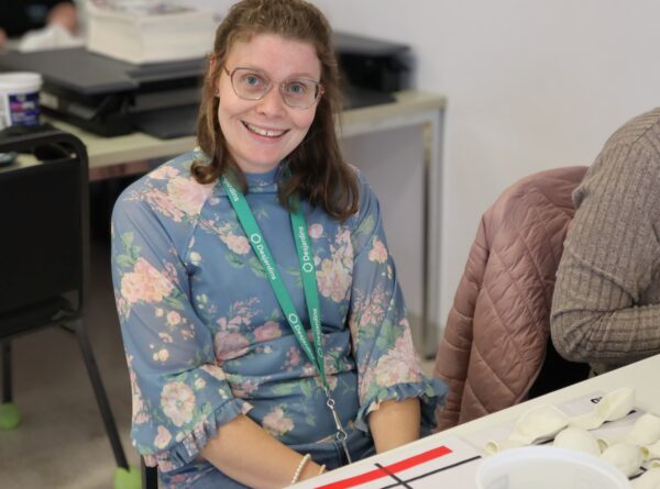 Une journée mémorable à l’Atelier : Portes ouvertes et témoignage de Karell
